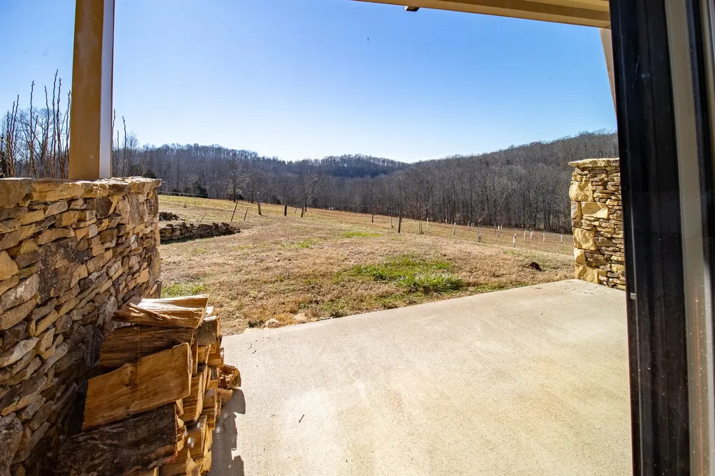 2016 Valley View Road Joelton TN 37080
