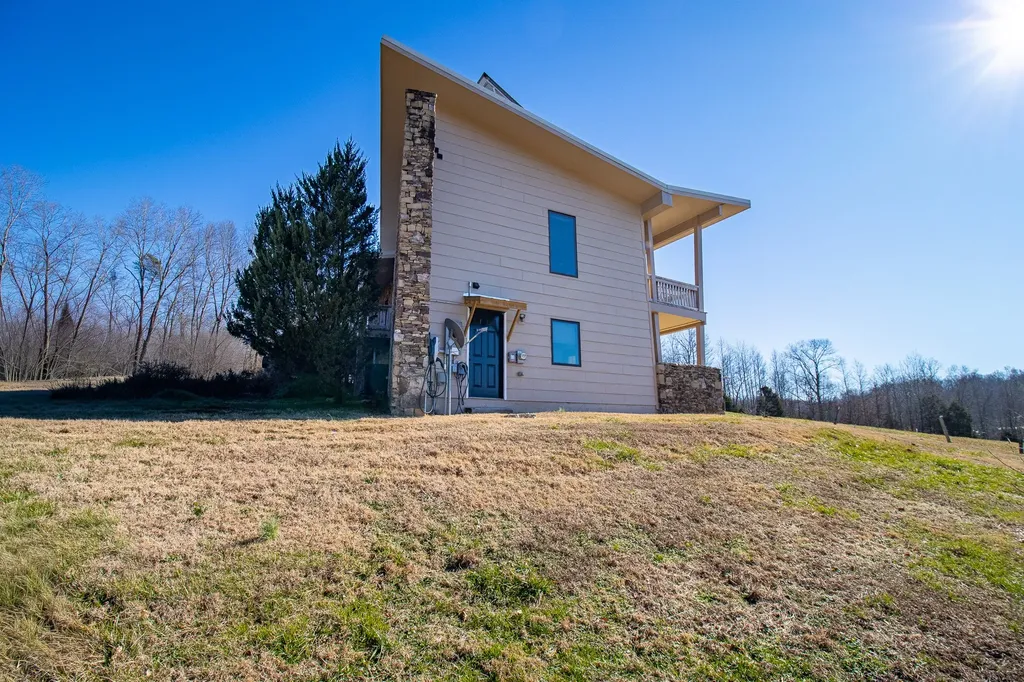 2016 Valley View Road Joelton TN 37080
