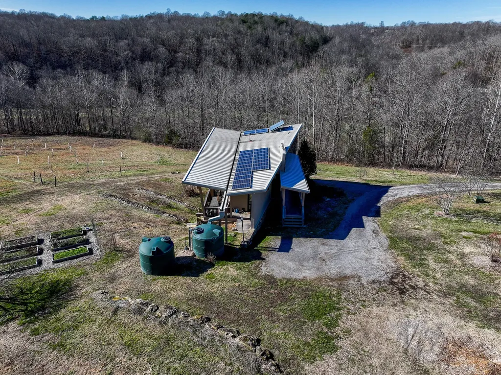 2016 Valley View Road Joelton TN 37080