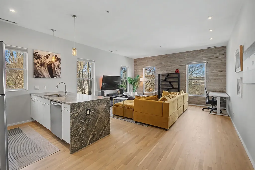 1200 5th Avenue, N Nashville TN 37208