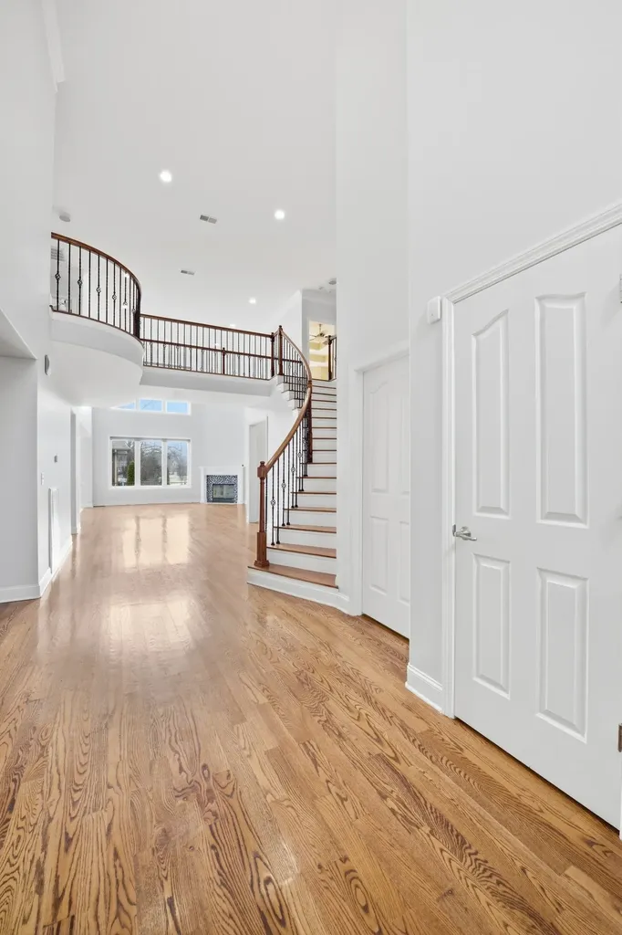 600 Lakemeade Point Old Hickory TN 37138
