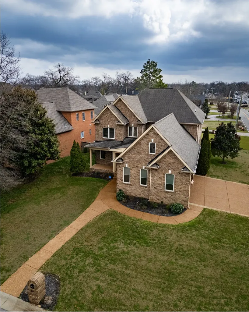 600 Lakemeade Point Old Hickory TN 37138