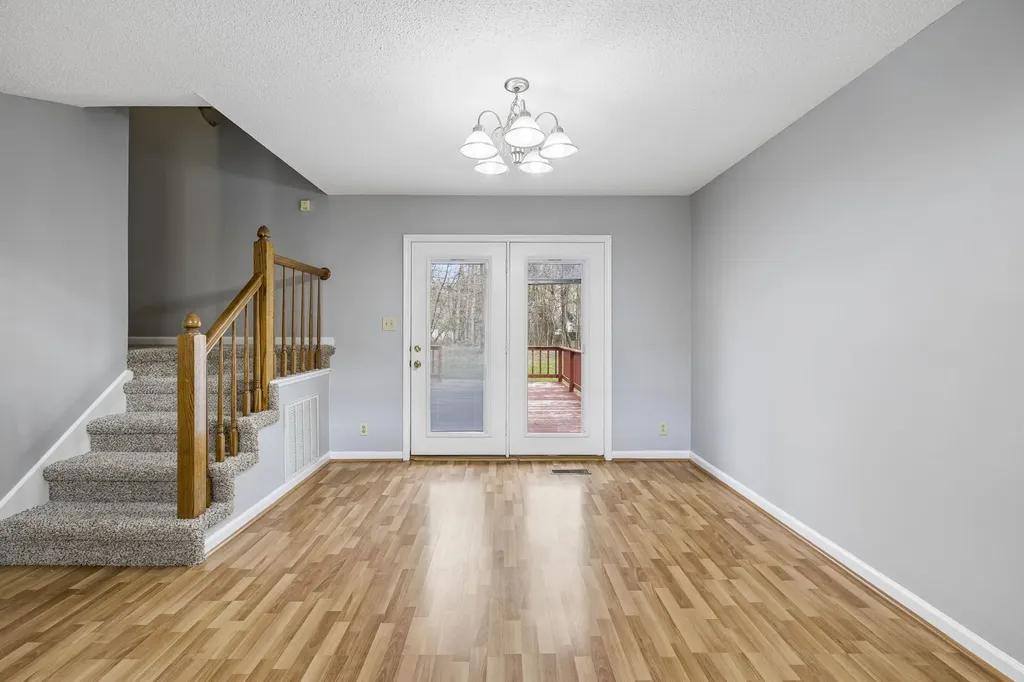 107 Melanie Lane Clarksville TN 37042