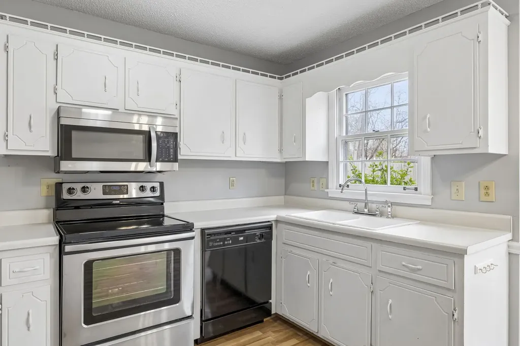 107 Melanie Lane Clarksville TN 37042