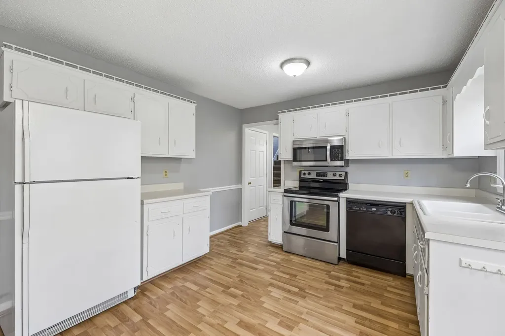 107 Melanie Lane Clarksville TN 37042