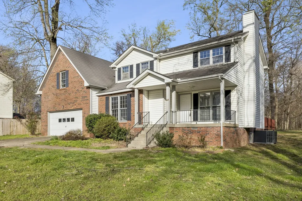 107 Melanie Lane Clarksville TN 37042