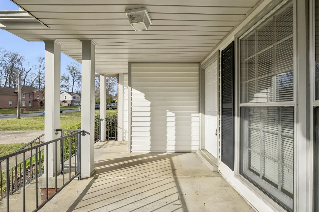 107 Melanie Lane Clarksville TN 37042