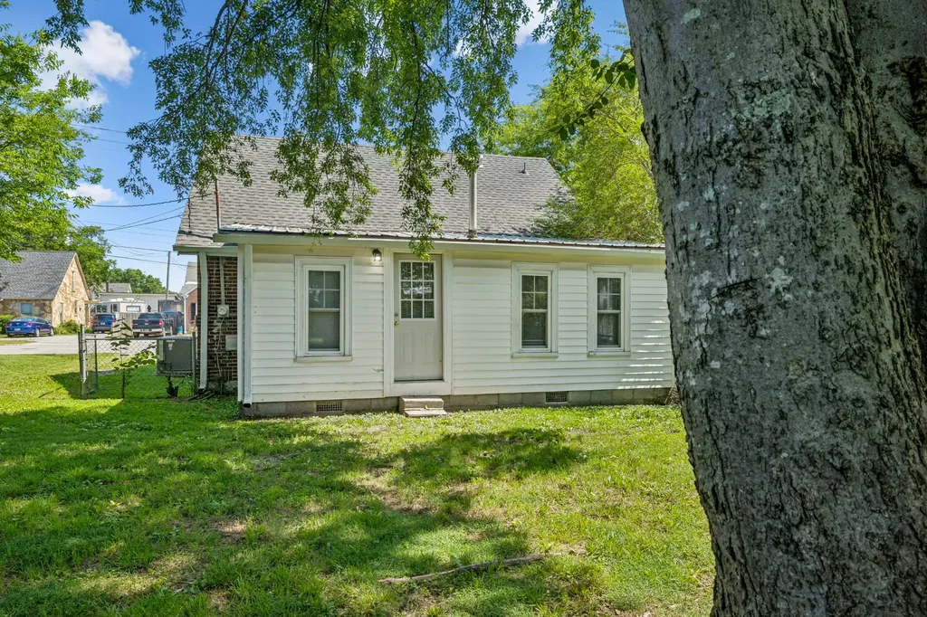 226 Cumberland Drive Lebanon TN 37087