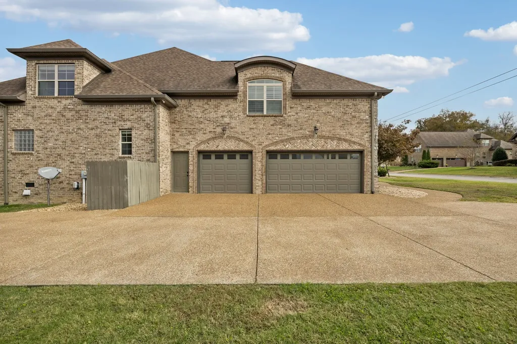1118 Garrett Way Mount Juliet TN 37122