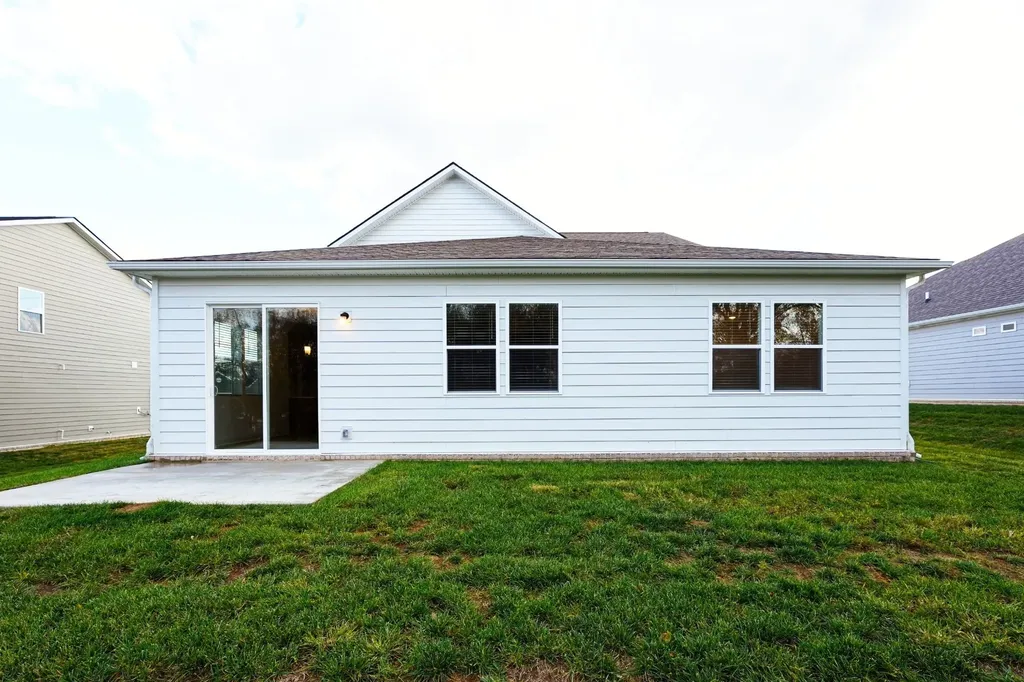 2003 Moulder Place Columbia TN 38401