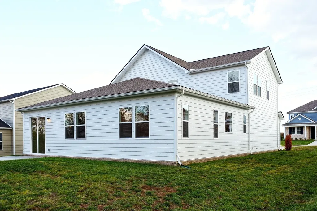 2003 Moulder Place Columbia TN 38401
