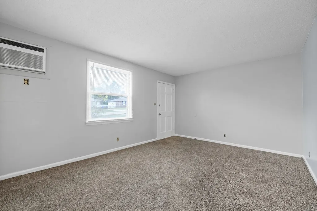 102 Tandy Drive Clarksville TN 37040