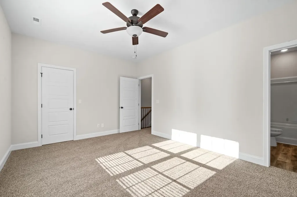 441 Oak Street Clarksville TN 37042