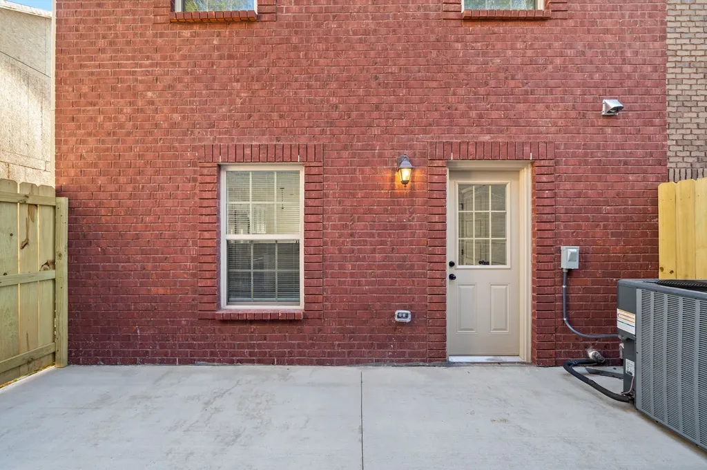 441 Oak Street Clarksville TN 37042