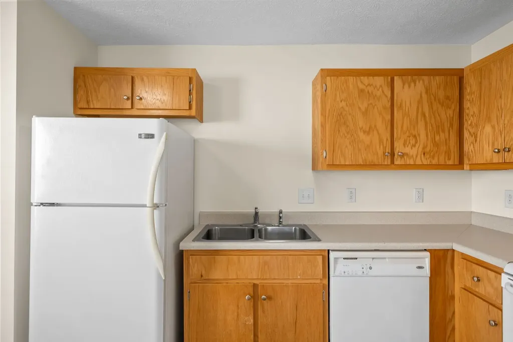 105 Solid Rock Court Clarksville TN 37042