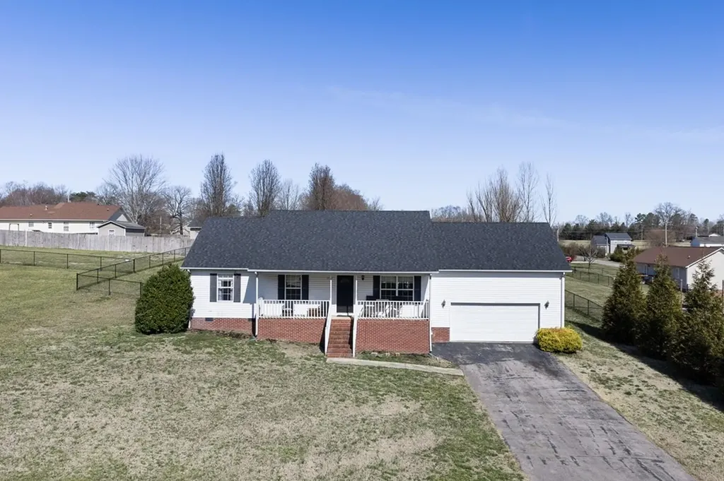 3914 Kings Court Cookeville TN 38501