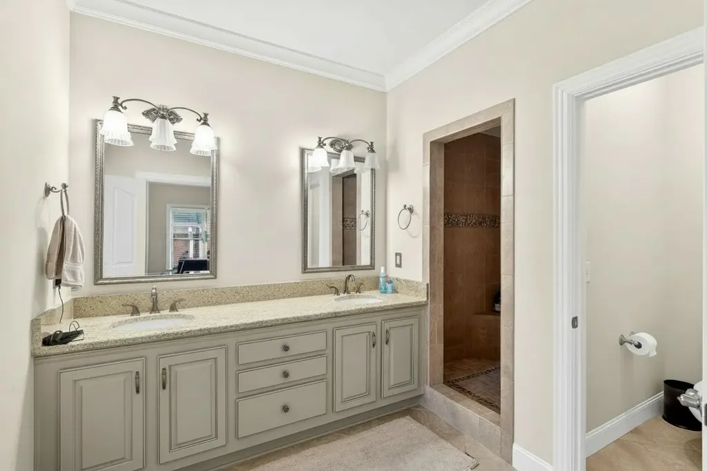 120 Abbottsford Nashville TN 37215