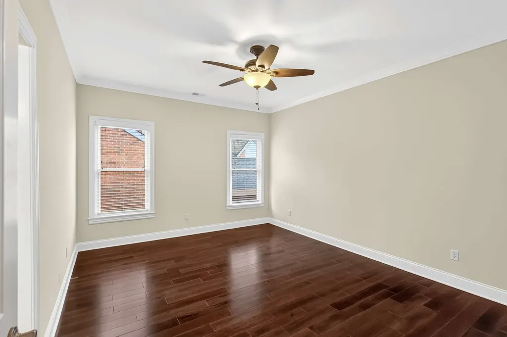 120 Abbottsford Nashville TN 37215