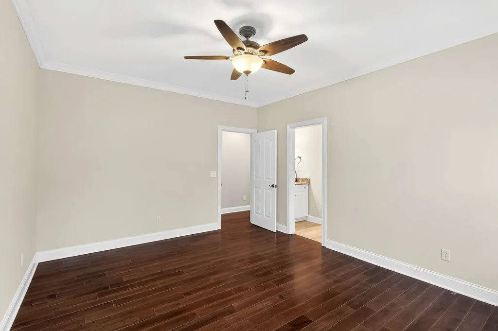 120 Abbottsford Nashville TN 37215