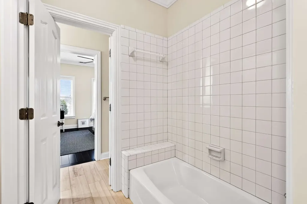 120 Abbottsford Nashville TN 37215