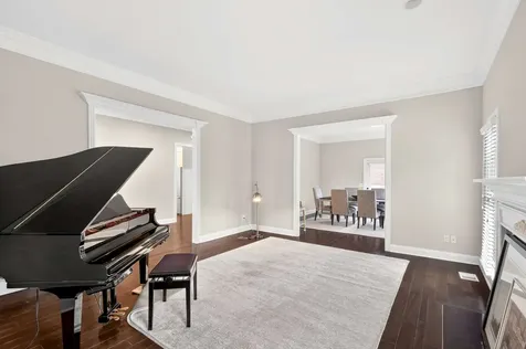 120 Abbottsford Nashville TN 37215