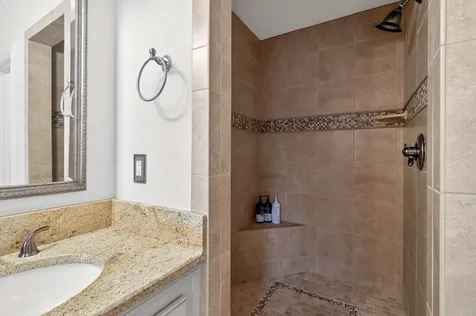 120 Abbottsford Nashville TN 37215