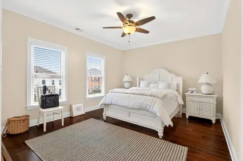 120 Abbottsford Nashville TN 37215