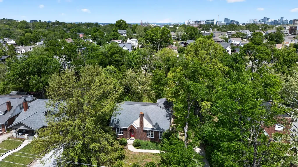 2110 Westwood Avenue Nashville TN 37212