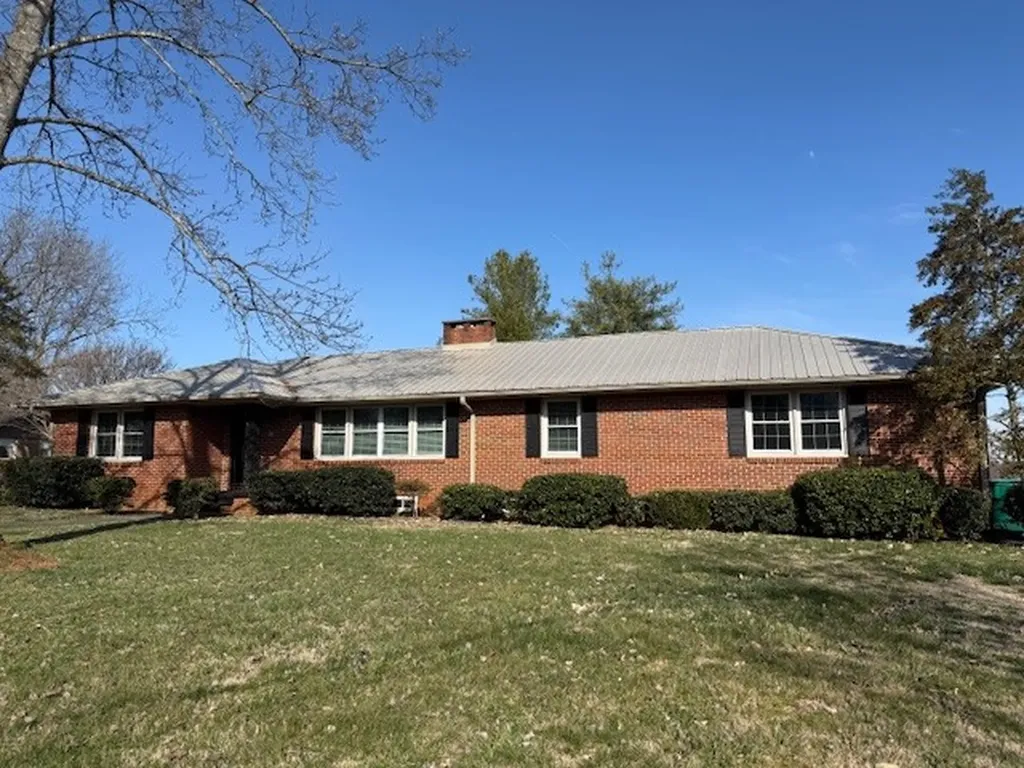 401 E Petty Lane Winchester TN 37398