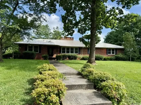 401 E Petty Lane Winchester TN 37398