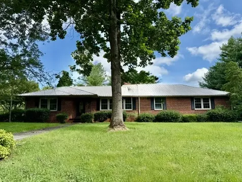 401 E Petty Lane Winchester TN 37398