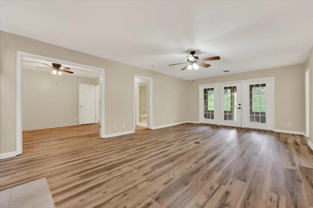 457 Country Club Court Clarksville TN 37043