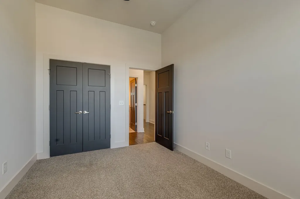 636B Vernon Avenue Nashville TN 37209