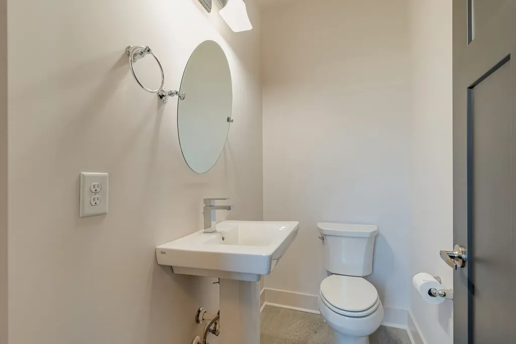 636B Vernon Avenue Nashville TN 37209