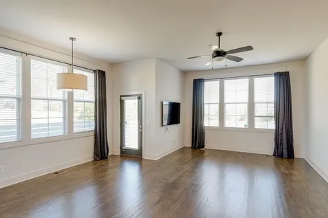 636B Vernon Avenue Nashville TN 37209