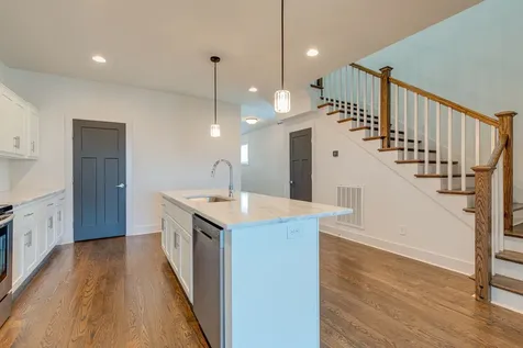 636B Vernon Avenue Nashville TN 37209