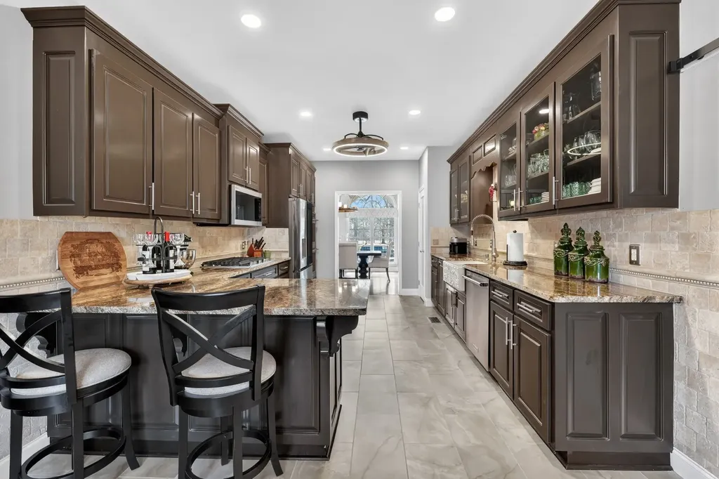 19 Hancock Road Fayetteville TN 37334