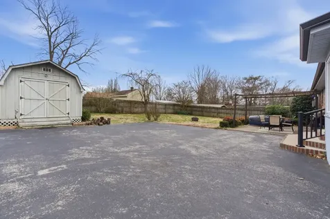 8310 Luree Lane Hermitage TN 37076