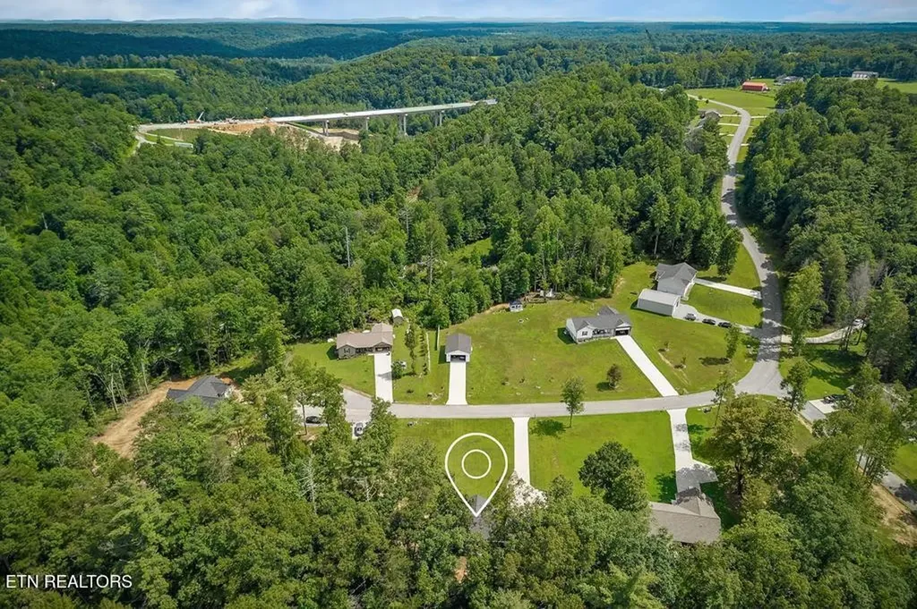 469 Ferry Bend Trail Crossville TN 38571