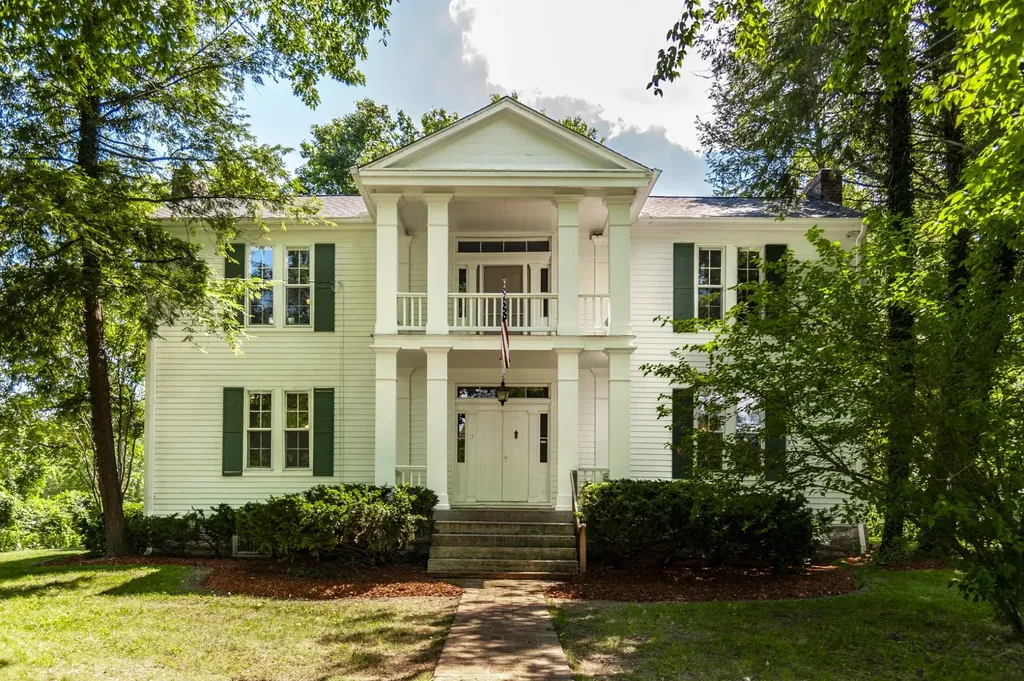 7723 Old Springfield Pike Goodlettsville TN 37072