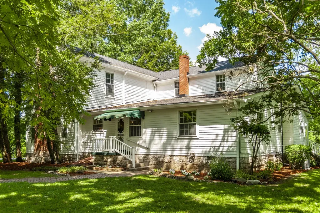 7723 Old Springfield Pike Goodlettsville TN 37072