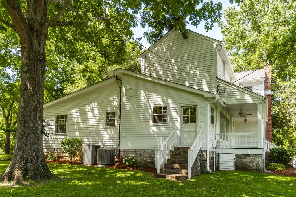 7723 Old Springfield Pike Goodlettsville TN 37072