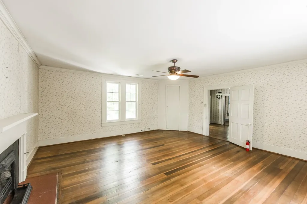 7723 Old Springfield Pike Goodlettsville TN 37072