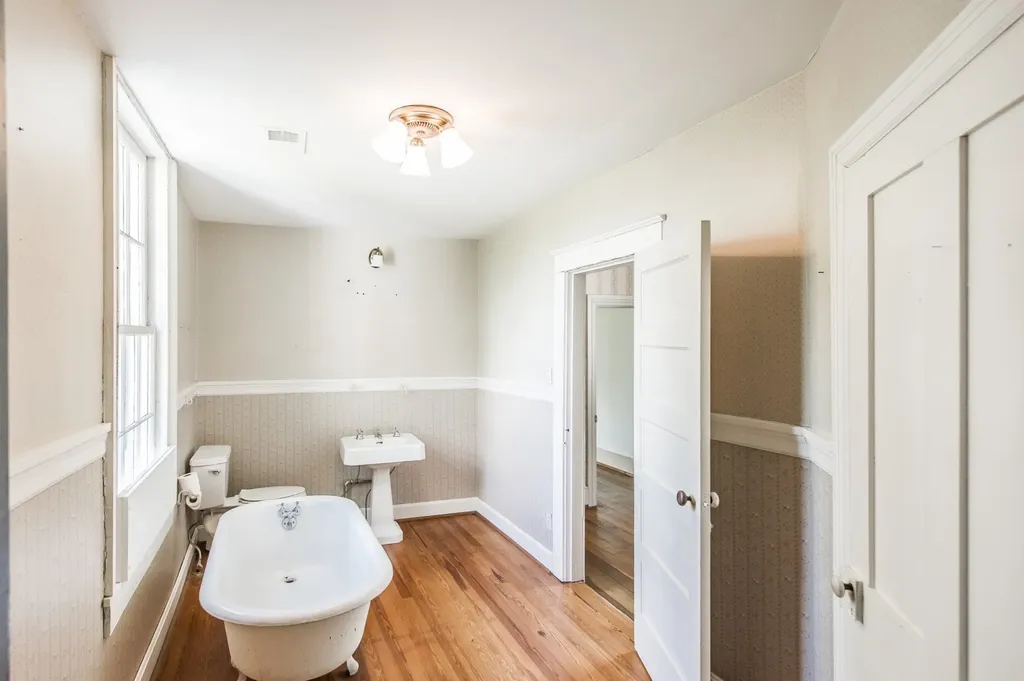 7723 Old Springfield Pike Goodlettsville TN 37072