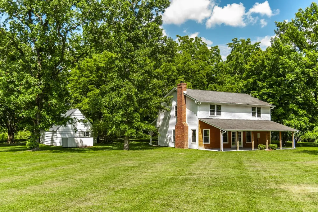 7723 Old Springfield Pike Goodlettsville TN 37072