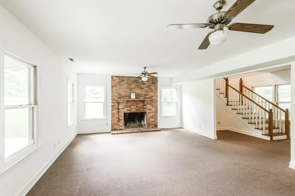 7723 Old Springfield Pike Goodlettsville TN 37072