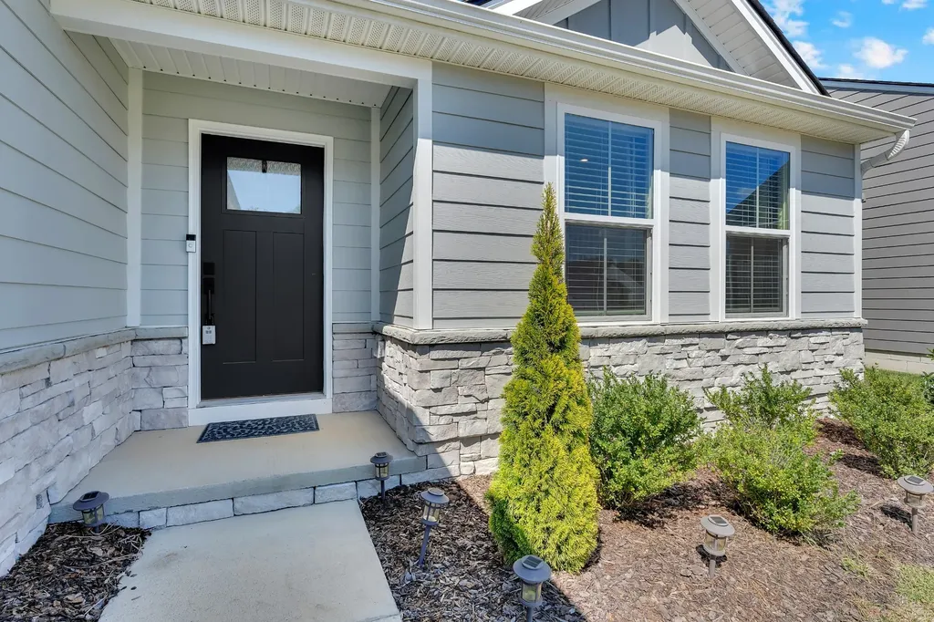 810 Rae Drive Columbia TN 38401