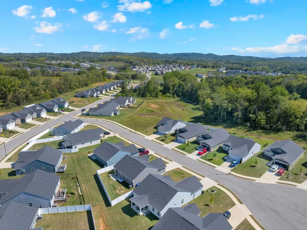 810 Rae Drive Columbia TN 38401