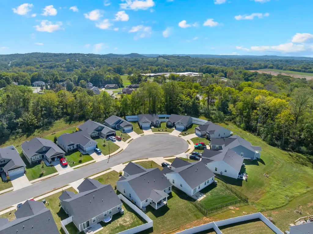810 Rae Drive Columbia TN 38401