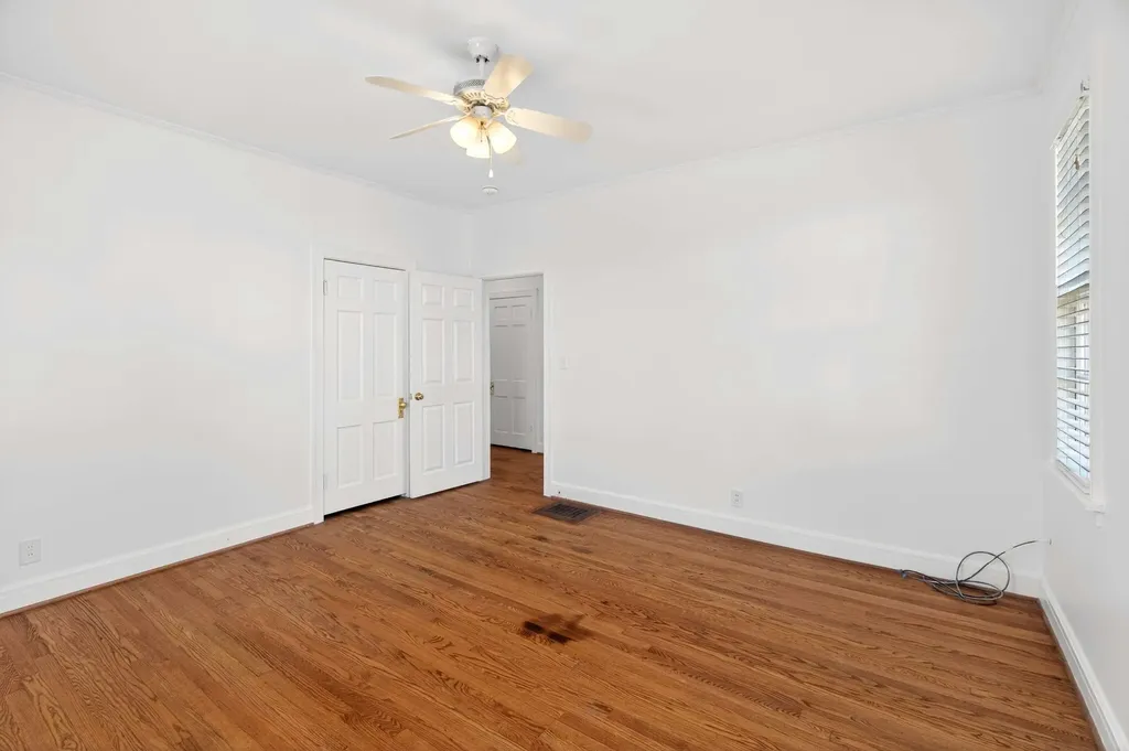 502 32nd Ave, S Nashville TN 37212
